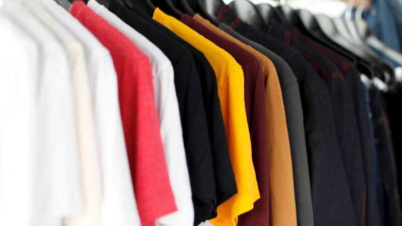 The Benefits of Purchasing Used Men’s Clothes