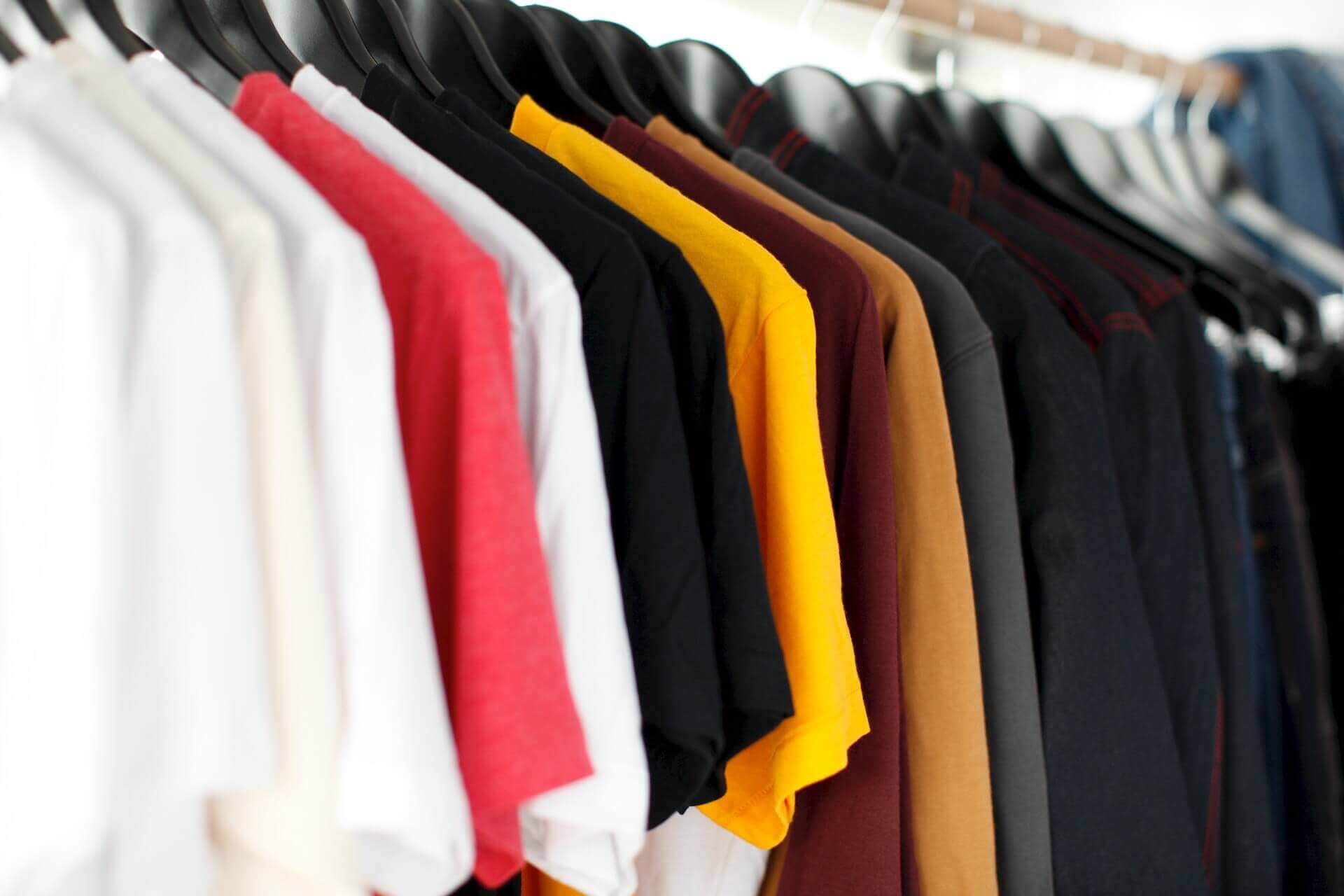 The Benefits of Purchasing Used Men’s Clothes