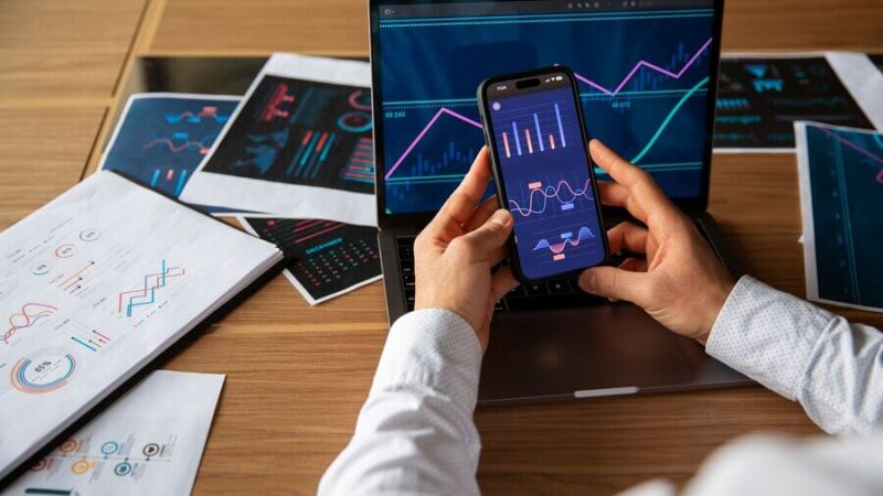 Benefits of Using Paper Trading Apps for Stock Market Beginners